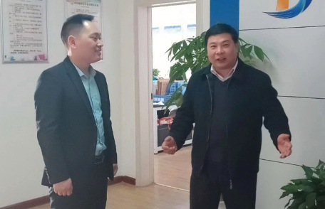 安康職業(yè)技術(shù)學(xué)院副院長趙德 安一行蒞臨德隆調(diào)研指導(dǎo)工作